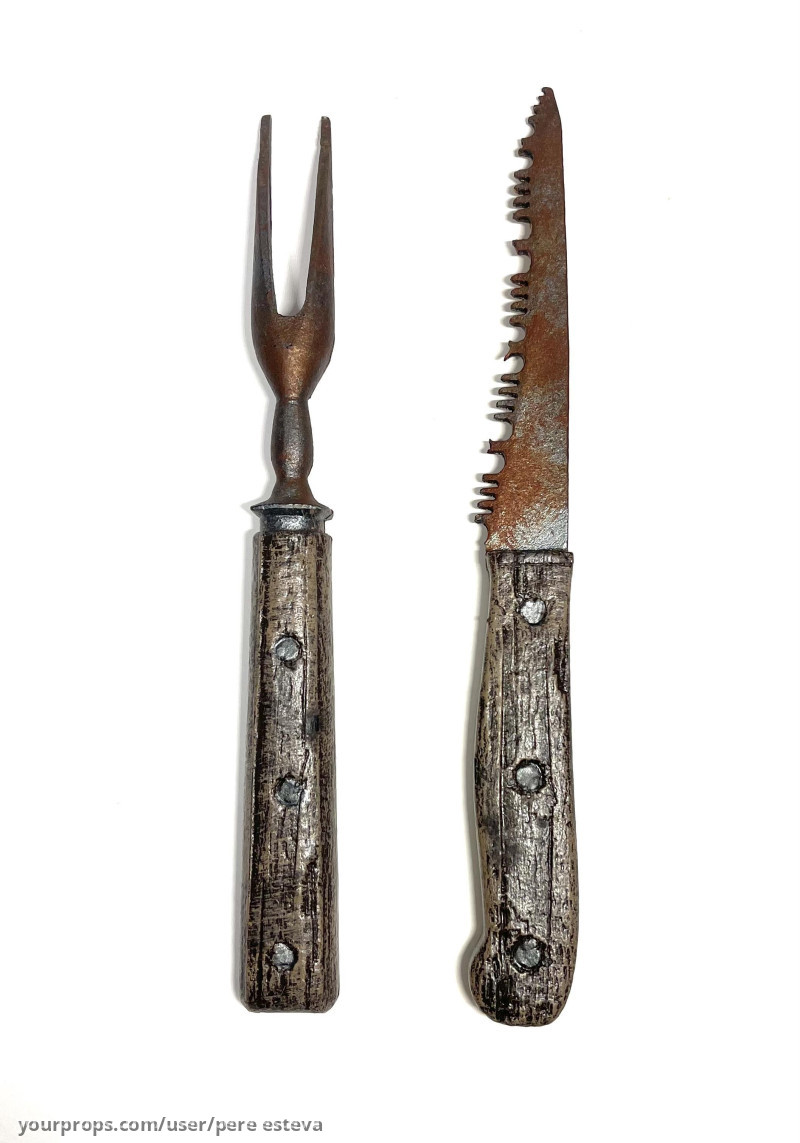 Knife and fork – Gretel and Hansel: A New Musical (2020) – image 2