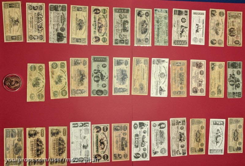 complete set of banknotes – Django Unchained (2012) – image 1