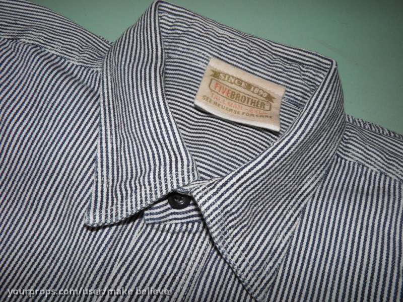 Andy's prison shirt – The Shawshank Redemption (1994) – image 4