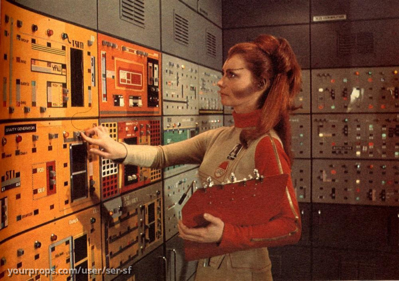 Year 2 Computer Panels – Space: 1999 (1975) – image 3