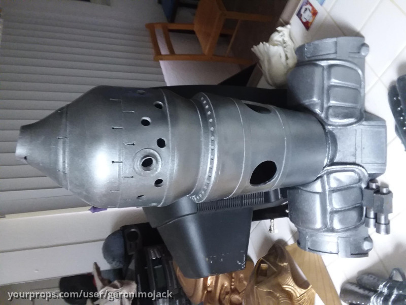 IG - 88 life size bust – Star Wars: Wrath of the Mandalorian (2008) – image 1