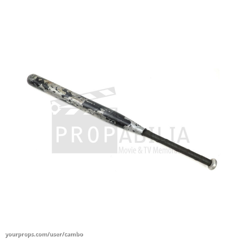 Sams screen used Baseball bat – Van Helsing (2016) – image 1