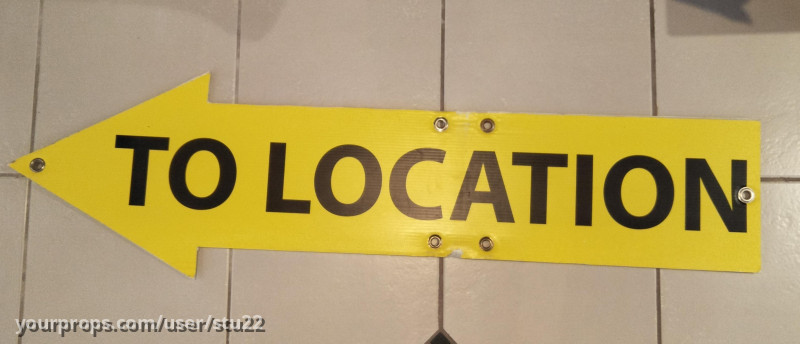 Location sign – Young Rock (2021) – image 1