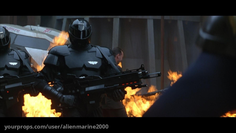 Judge Hunter – Judge Dredd (1995) – image 2