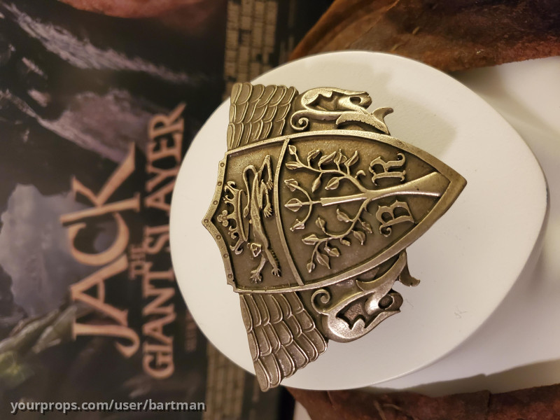 Crest tool used by Jack – Jack the Giant Slayer (2013) – image 3