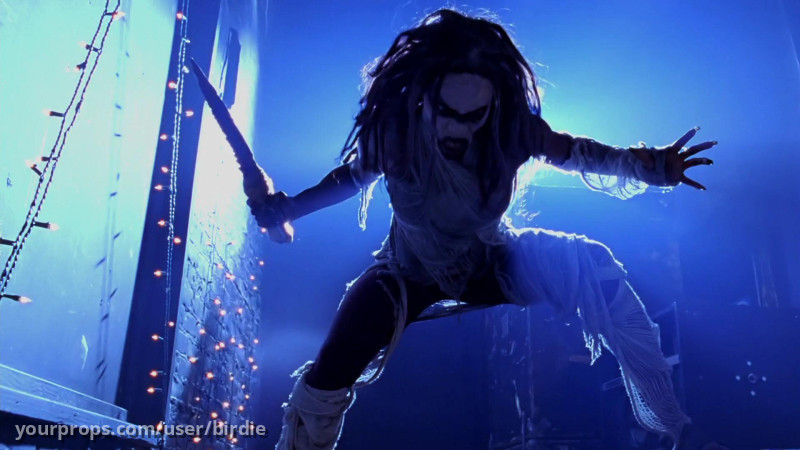 The First Slayer's Knife – Buffy the Vampire Slayer (1997) – image 5