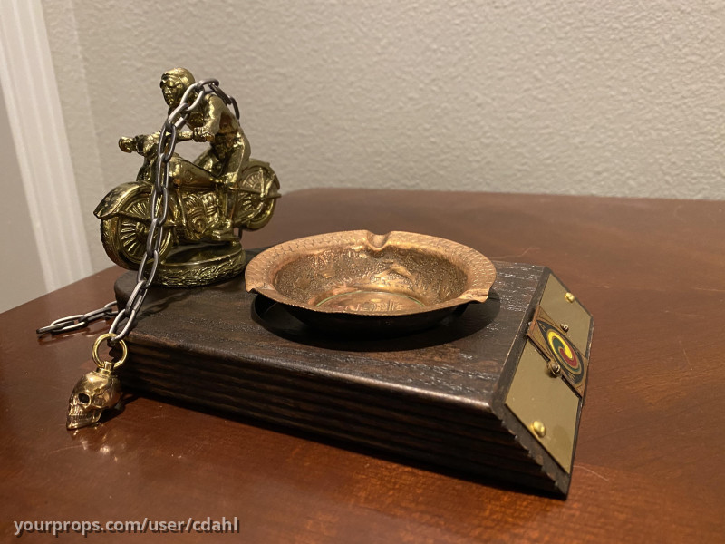 Cliff Booth's AMA Trophy / Ashtray – Once Upon a Time... in Hollywood (2019) – image 2