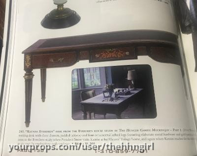 Katniss Desk from the Everdeen house study – The Hunger Games: Catching Fire (2013) – image 3