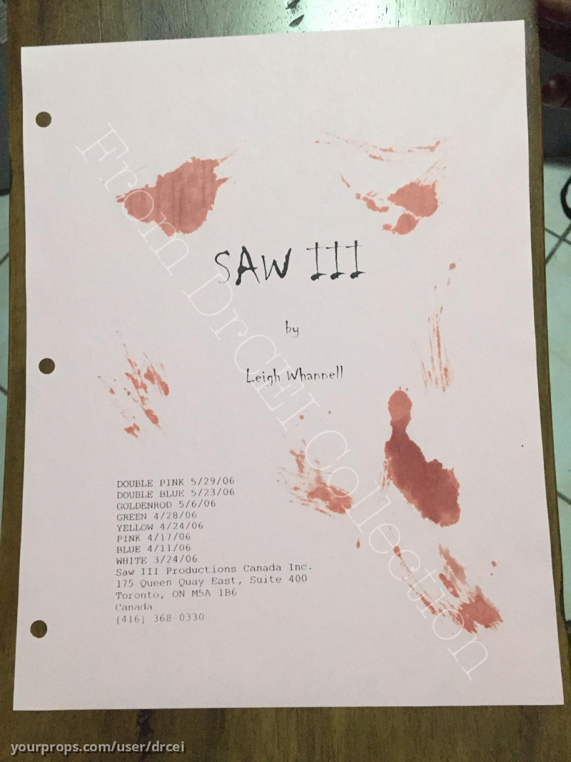 Script cover with Lynn's death blood. – Saw III (2006) – image 1