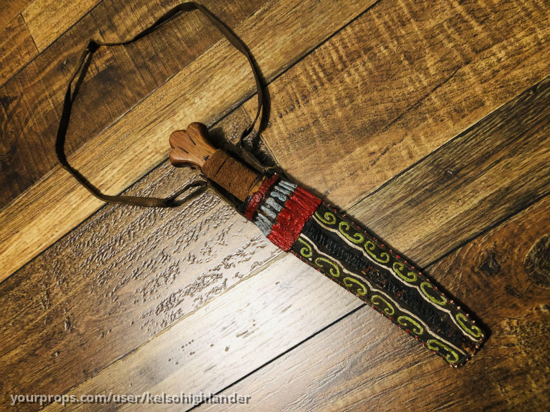 Huron neck knife – The Last of the Mohicans (1992) – image 1