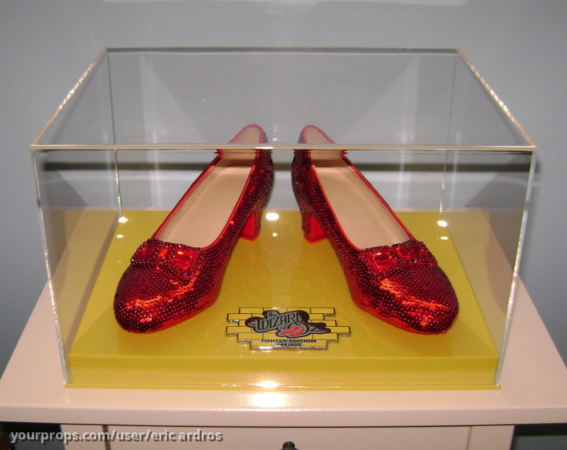 Dorothy's Ruby Slippers (IKON Design Studio) – The Wizard of Oz (1939) – image 1
