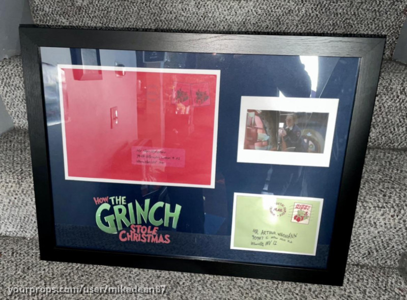 How the Grinch Stole Christmas, Whoville Christmas Envelopes – How the Grinch Stole Christmas (2000) – image 1