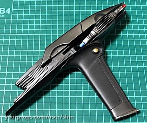 Starfleet phaser – Star Trek Beyond (2016) – image 2