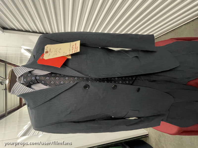 Don Cheadle’s (“Alan”) Hugo Boss costume – Reign Over Me (2007) – image 2