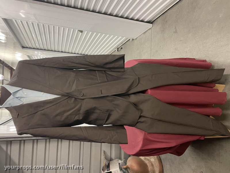 “Jimmy’s” (Eddie Murphy) Brown Suit and Shirt costume – Dreamgirls (2006) – image 1