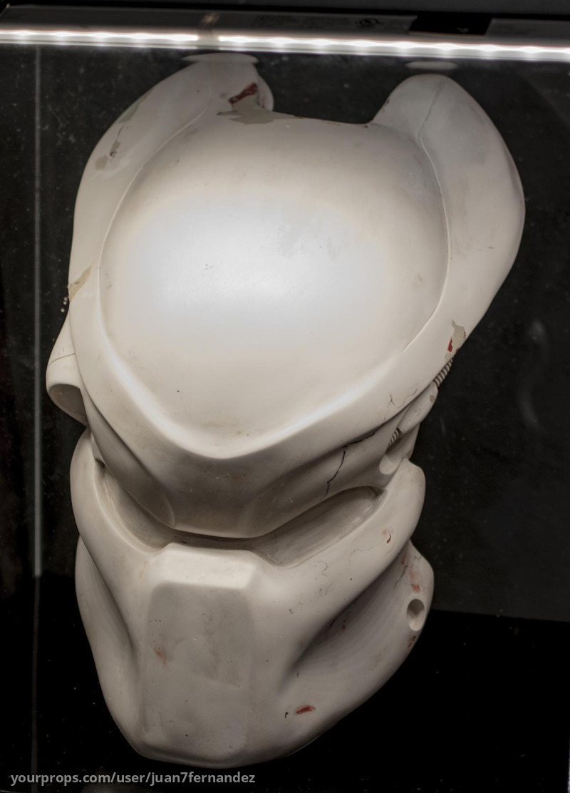 Predator production made bio helmet – Predators (2010) – image 2
