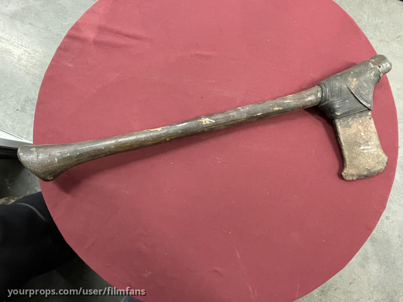 Prop Egyptian Axe used in “The Mummy Returns” – The Mummy Returns (2001) – image 1
