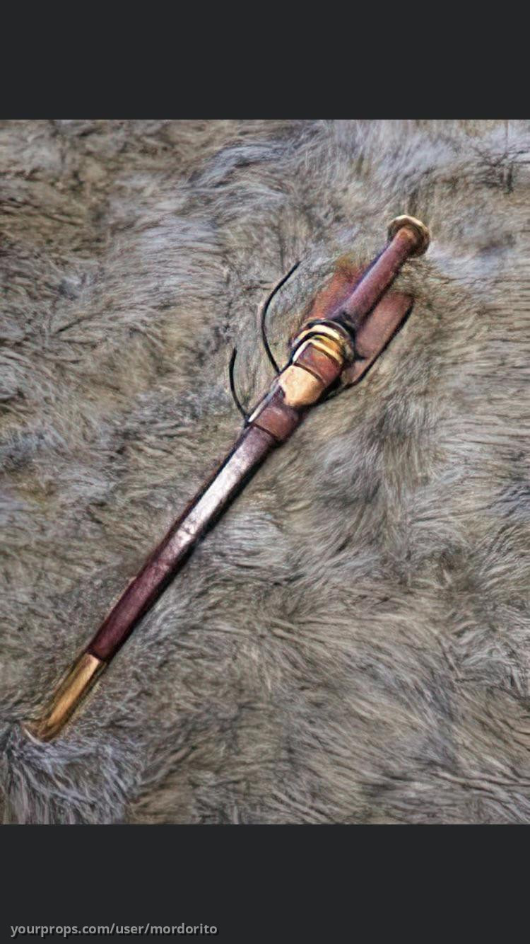 The dagger of Brienne of Tarth, worn by Gwendoline Christie. – Game of Thrones (2011) – image 1