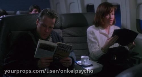 Nobody's Angel Novel – Home Alone (1990) – image 2