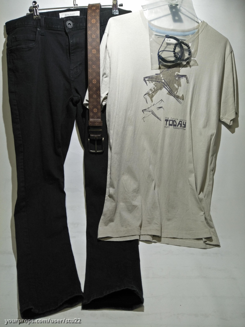Production Wardrobe – Spiderhead (2022) – image 1