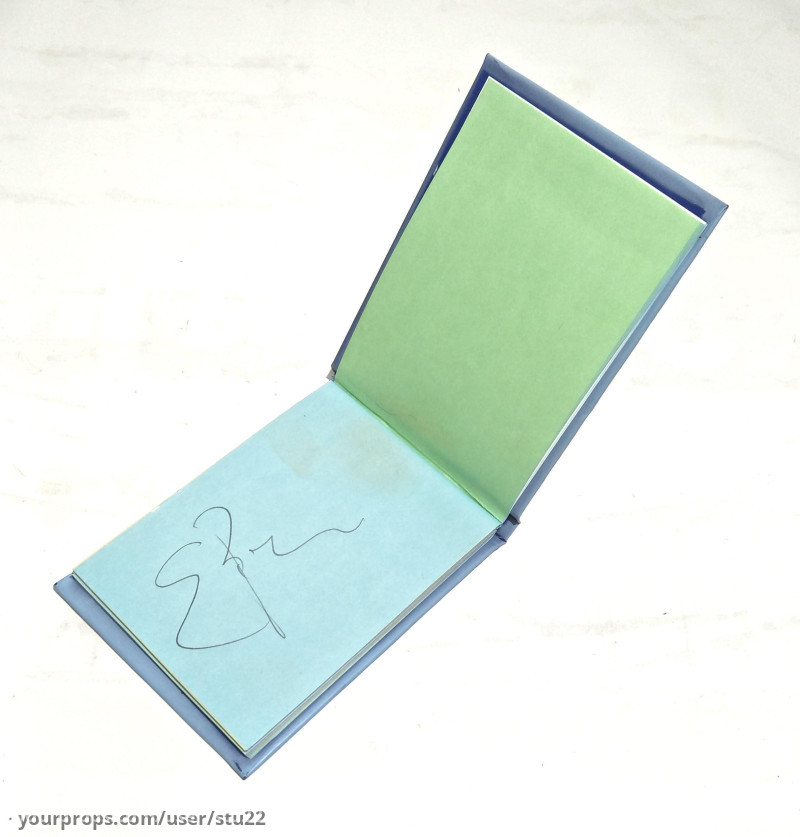 Autograph Book With Signatures – Elvis (2022) – image 2