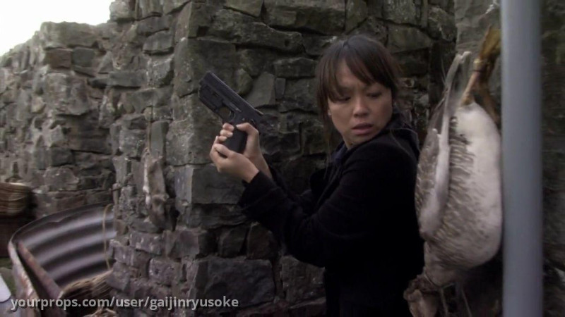 Rubber Stunt Pistol – Torchwood (2006) – image 2
