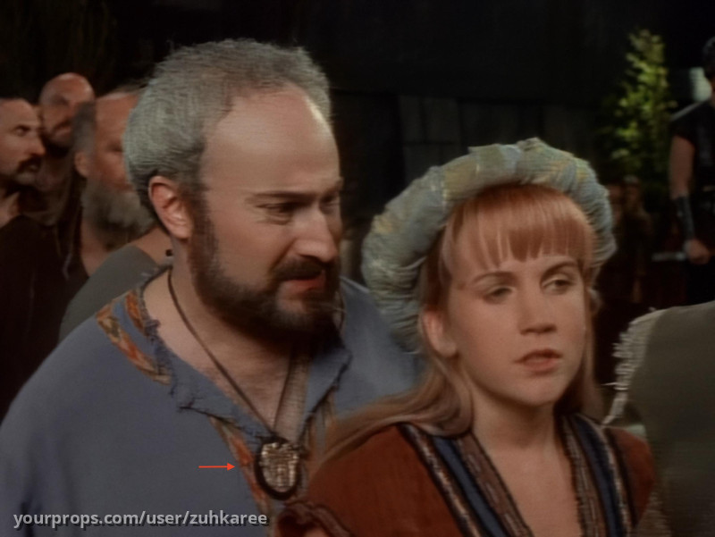 Salmoneus’ robe – Xena: Warrior Princess (1995) – image 4