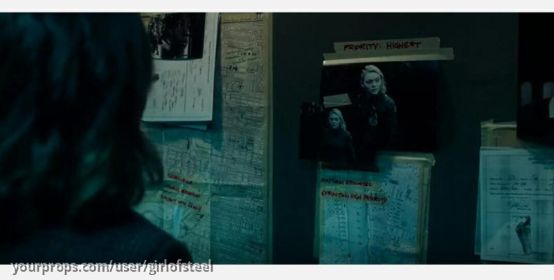 Raelle surveillance photos season 2 – image 3