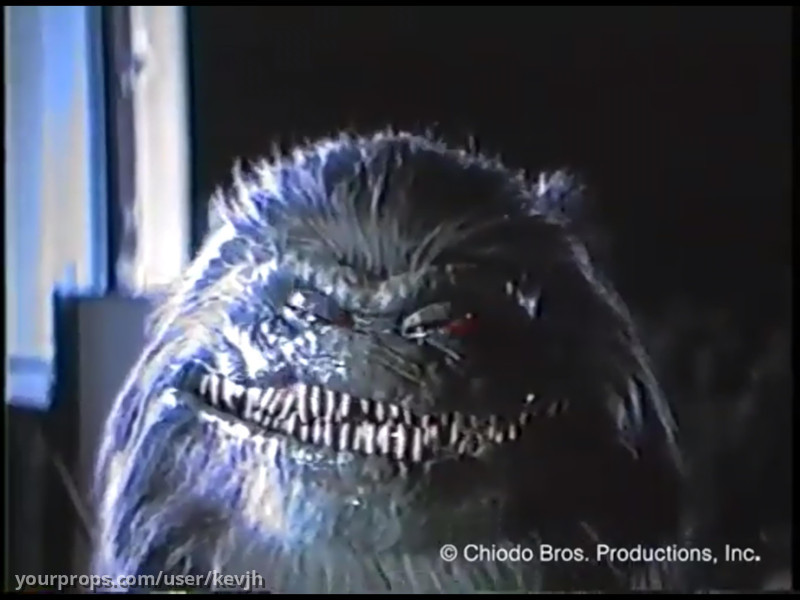 Large animatronic critter – Critters 2: The Main Course (1988) – image 4