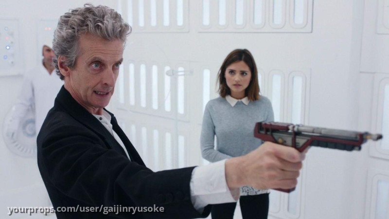 Staser & Holster – Doctor Who (2005) – image 4