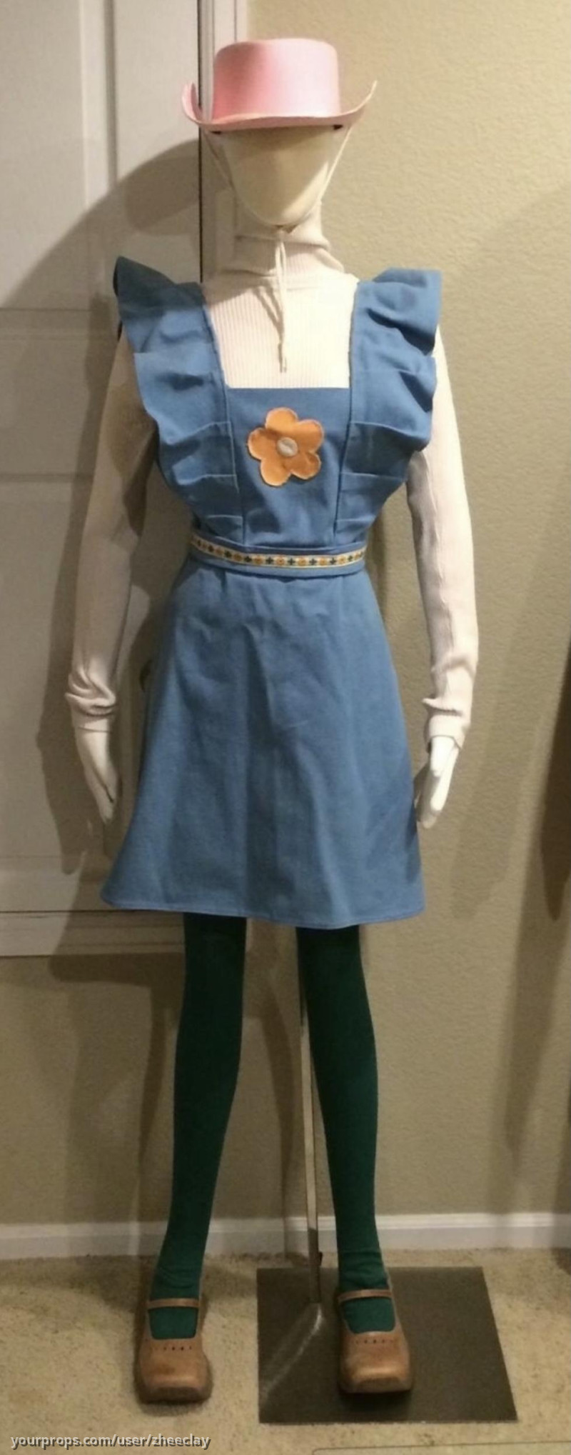 Clementine Kruczynski’s (Kate Winslet) Cowgirl Costume – Eternal Sunshine of the Spotless Mind (2004) – image 1