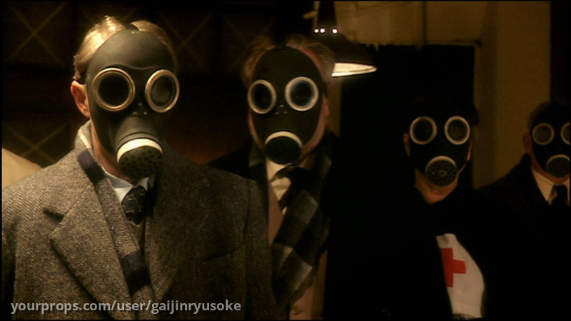 Gas Mask – Doctor Who (2005) – image 2