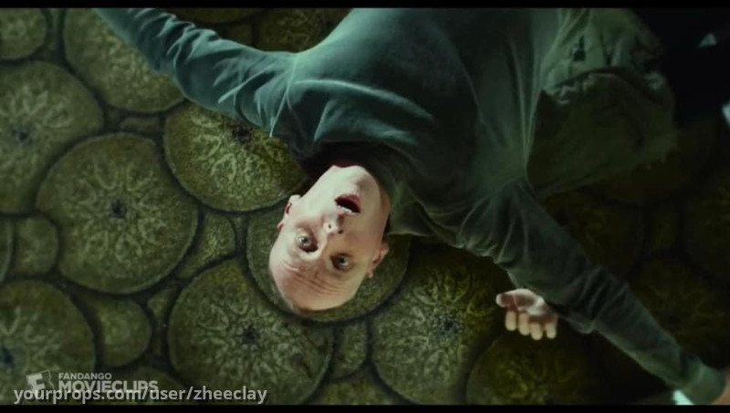 Spud’s (Ewen Bremner) Suicide Attempt Costume – T2 Trainspotting (2017) – image 3