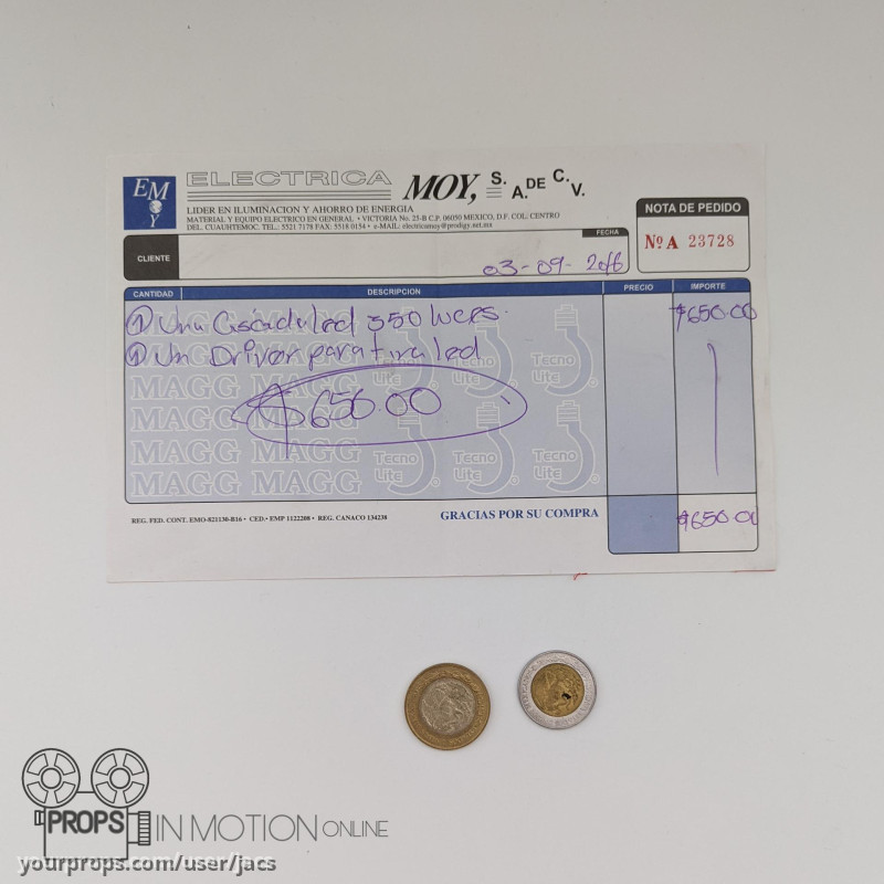 Sarah Connor Land Cruiser set dec – Terminator: Dark Fate (2019) – image 1