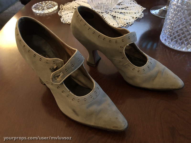 Glinda the Good Witch inspired shoes – The Wizard of Oz (1939) – image 4