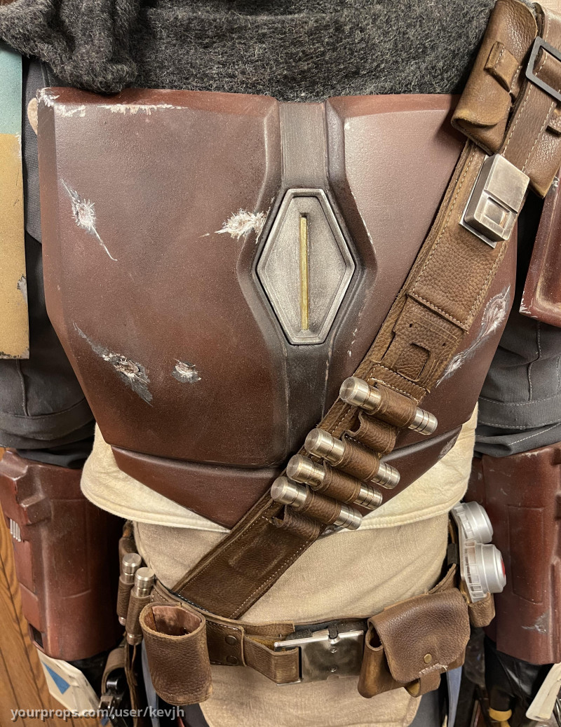 Mandalorian costume – Star Wars: Wrath of the Mandalorian (2008) – image 2