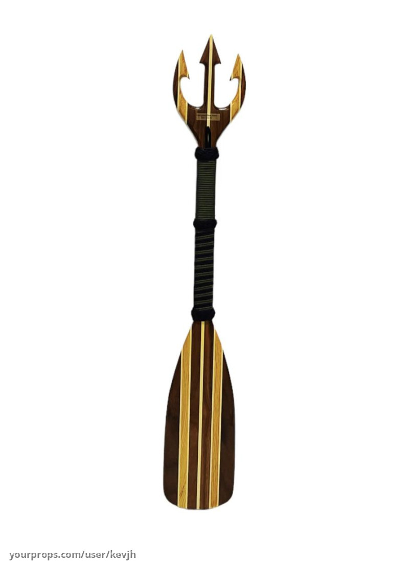 James Reese paddle – The Terminal List (2022) – image 1