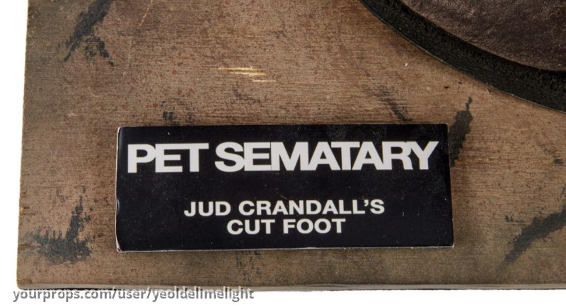Fred Gwynne Cut Ankle Display – Pet Sematary (1989) – image 3