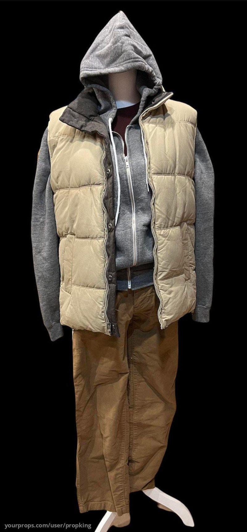 Columbus (Jesse Eisenberg) 4-Piece Costume – Zombieland (2009) – image 1