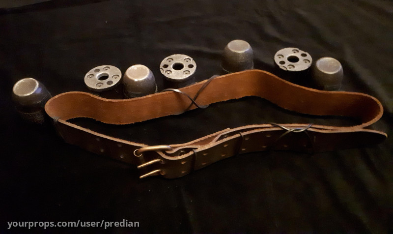 Pirates belt – Star Wars: Episode VII - The Force Awakens (2015) – image 1