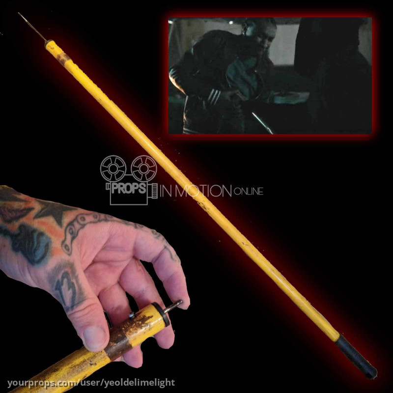 Retractable Pick Murder Weapon – Scream: The TV Series (2015) – image 2