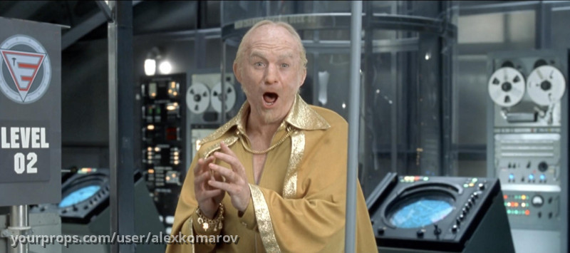 Goldmember’s Charm Bracelet – Austin Powers in Goldmember (2002) – image 4
