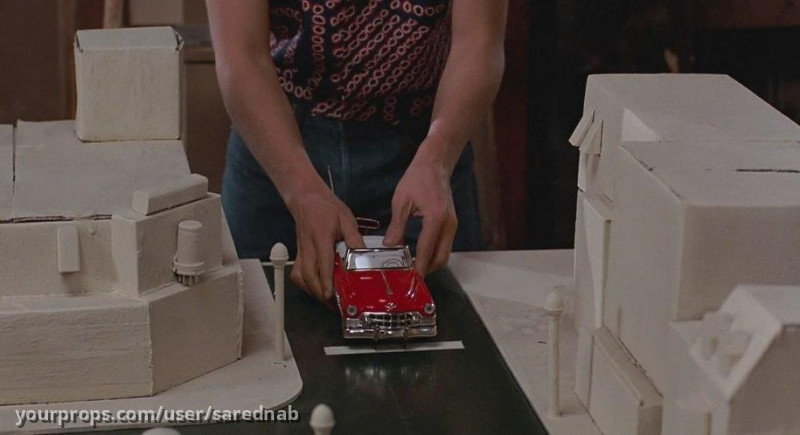 Cadillac Model Car – Back to the Future (1985) – image 5
