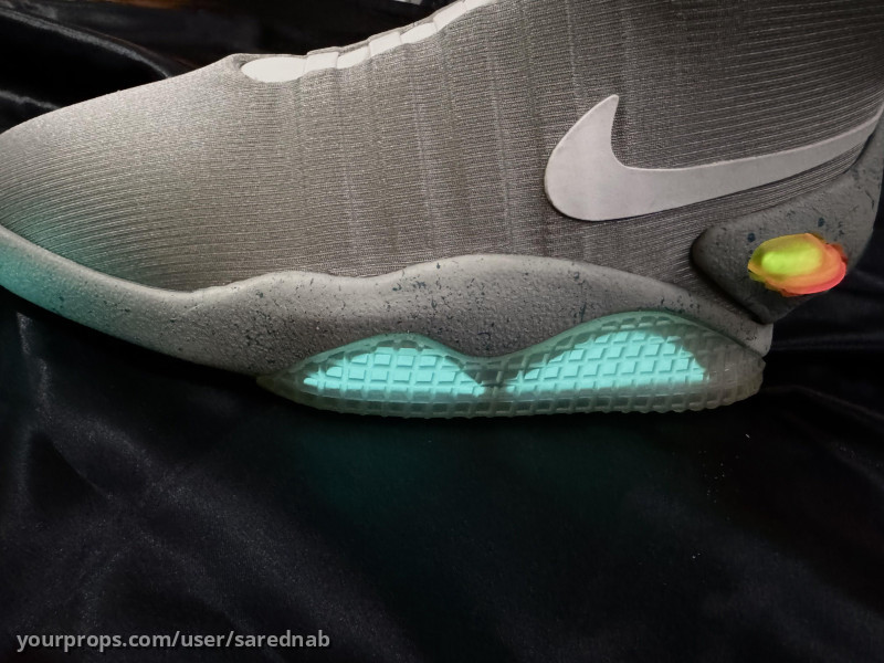 nike air mag reps