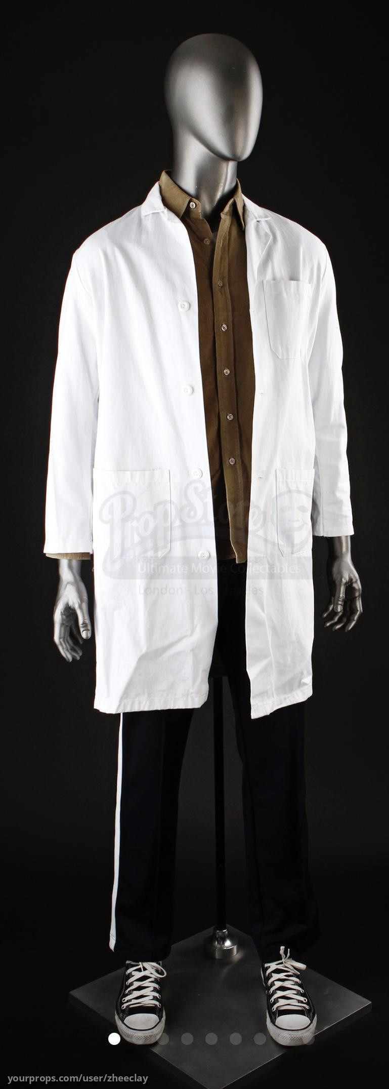 Patrick Wertz (Elijah Wood) Lacuna Costume – Eternal Sunshine of the Spotless Mind (2004) – image 1