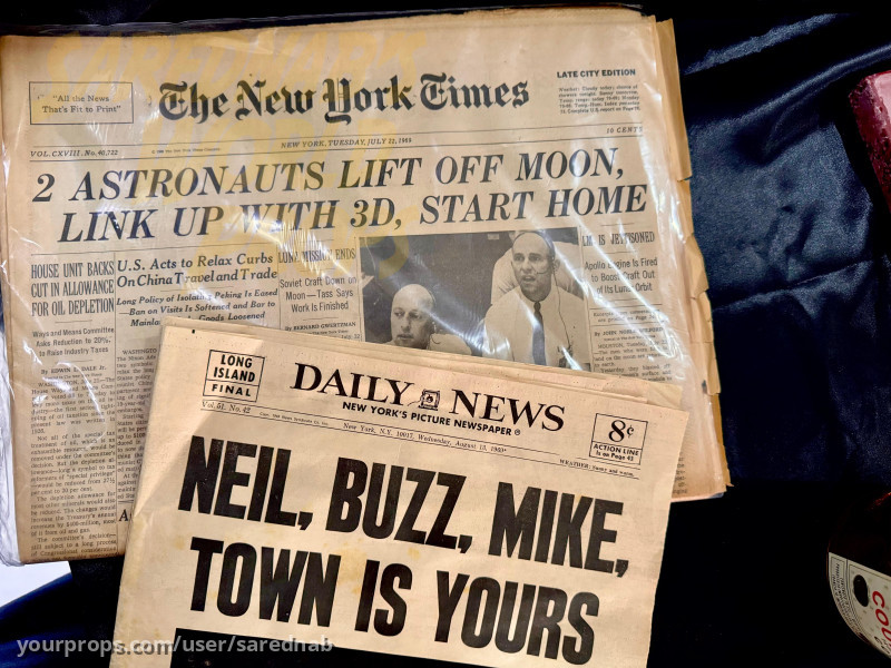 Newspapers Set – Indiana Jones and the Dial of Destiny (2023) – image 1