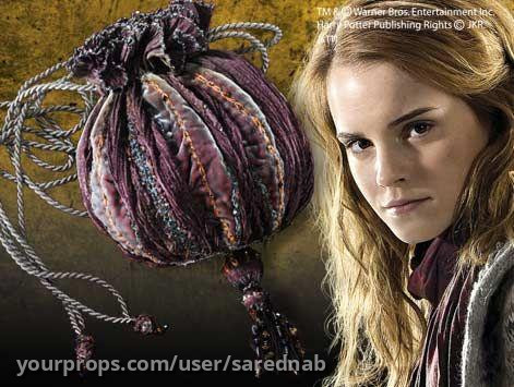 Hermione Beaded Bag – Harry Potter and the Deathly Hallows: Part 1 (2010) – image 4