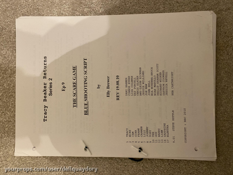 Original shooting script – Tracy Beaker Returns (2010) – image 1