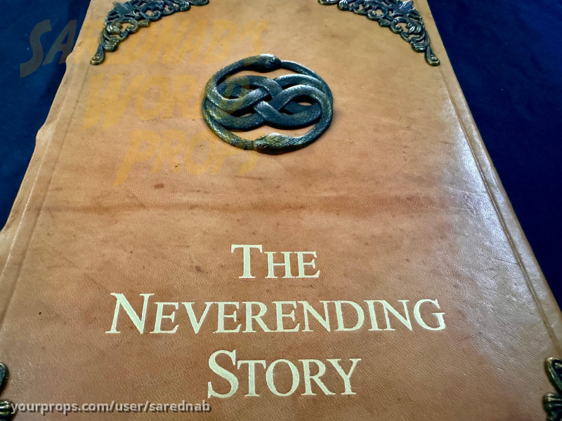 The Neverending Story Book – The NeverEnding Story (1984) – image 3