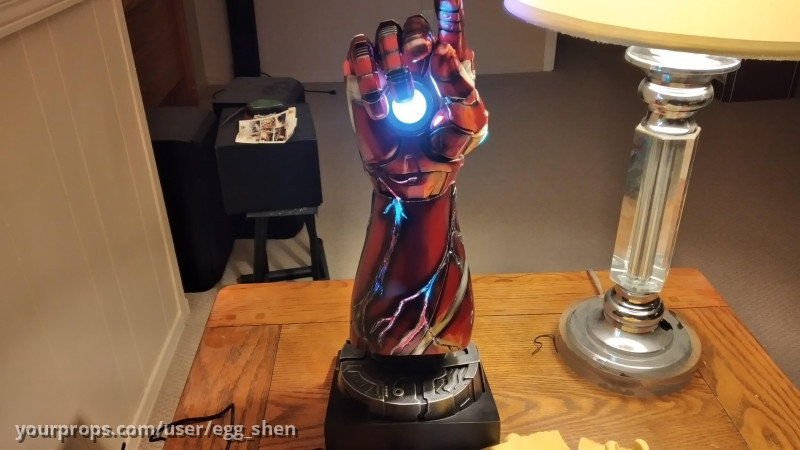 Beast Kingdom/Mastercraft Ironman Nano Gauntlet – Avengers: Endgame (2019) – image 4
